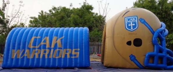 Blue Light Yellow Football Cak Warriors Tunnel